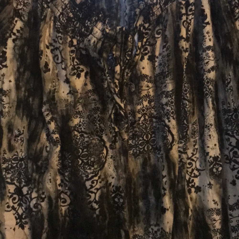 Shirt - Picture 2 of 2